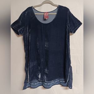 Johnny Was Velvet Front Aztec embroidered back Tee Med Nautical Blue 💚
